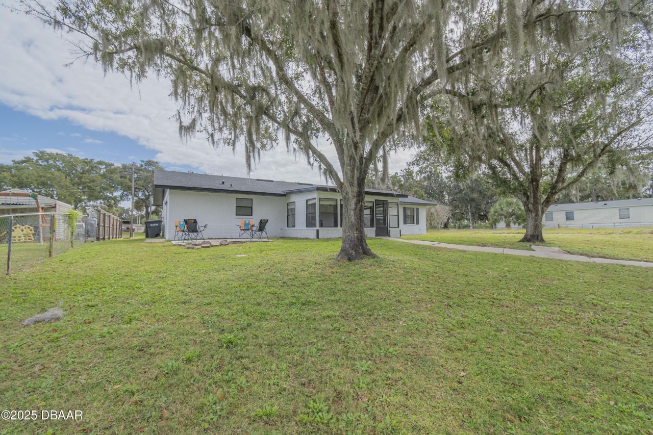 2082 Shady Lane, Geneva, FL 32732 Photo