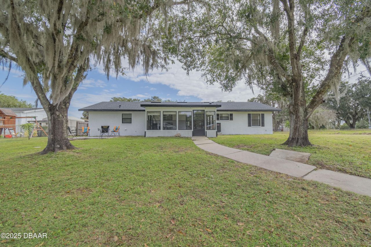 2082 Shady Lane, Geneva, FL 32732 Photo