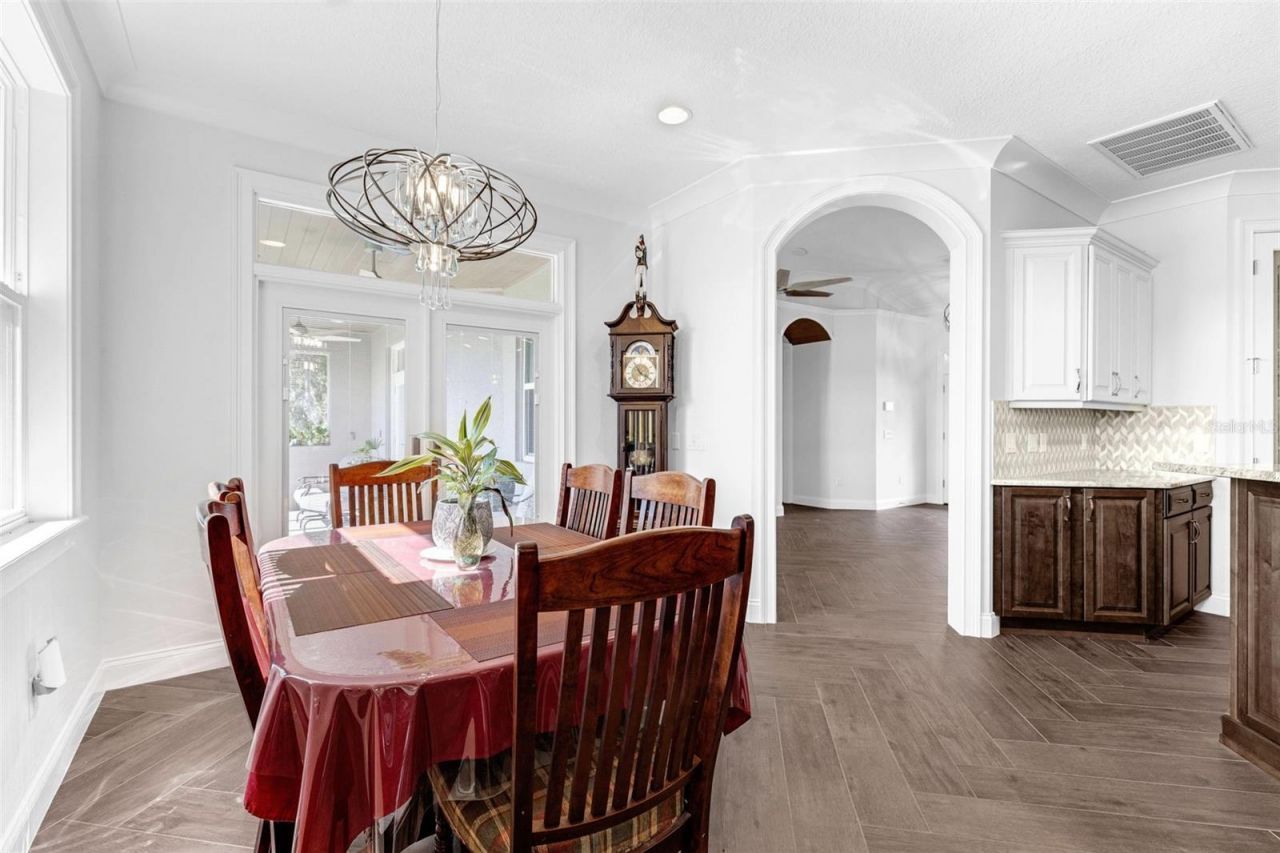 230 Fisher Run, Ocklawaha, FL 32179 Photo