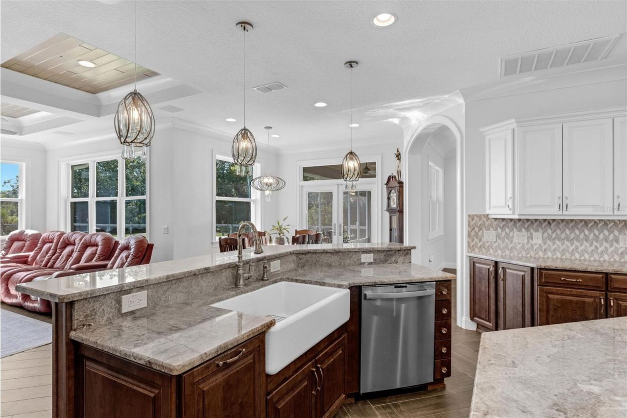 230 Fisher Run, Ocklawaha, FL 32179 Photo