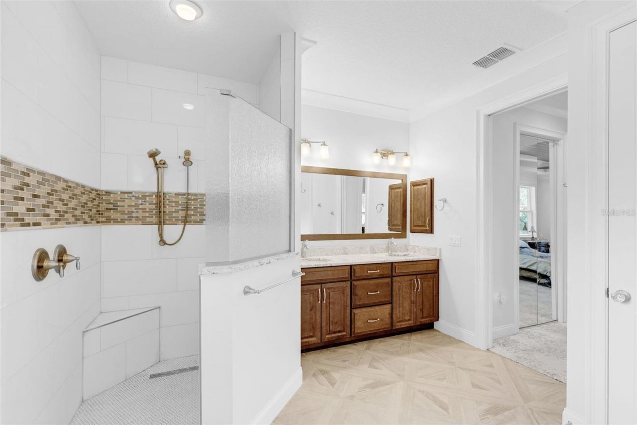 230 Fisher Run, Ocklawaha, FL 32179 Photo