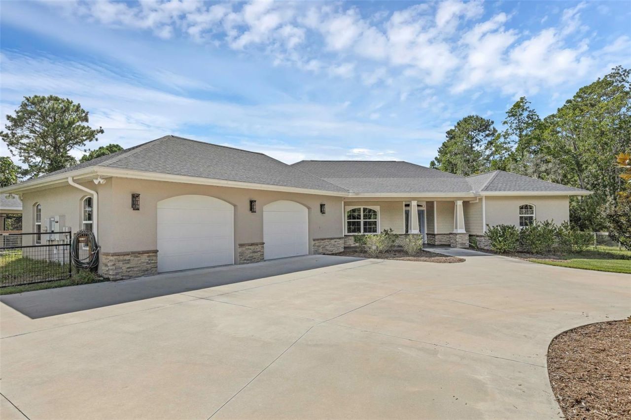 230 Fisher Run, Ocklawaha, FL 32179 Photo