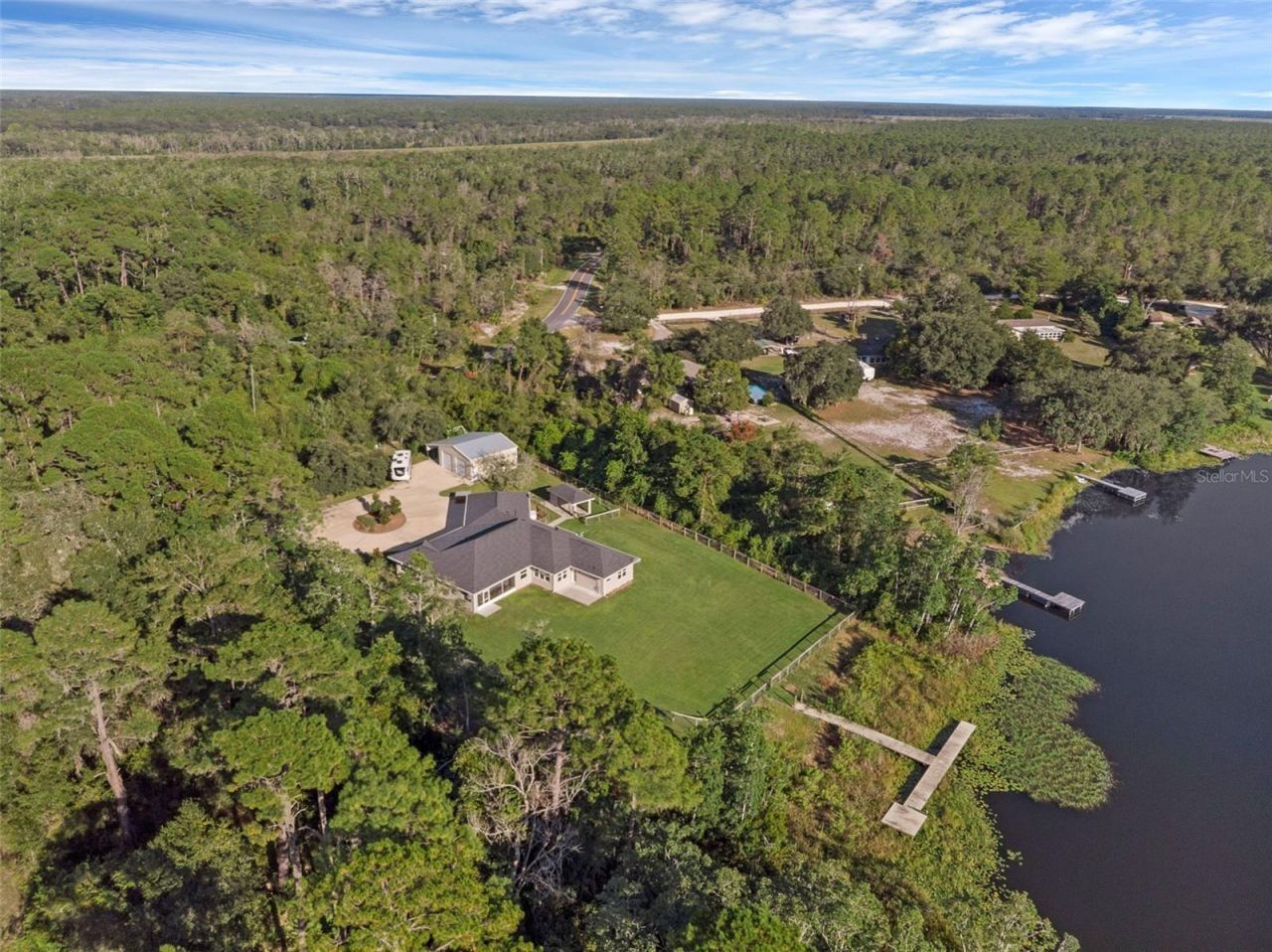 230 Fisher Run, Ocklawaha, FL 32179 Photo
