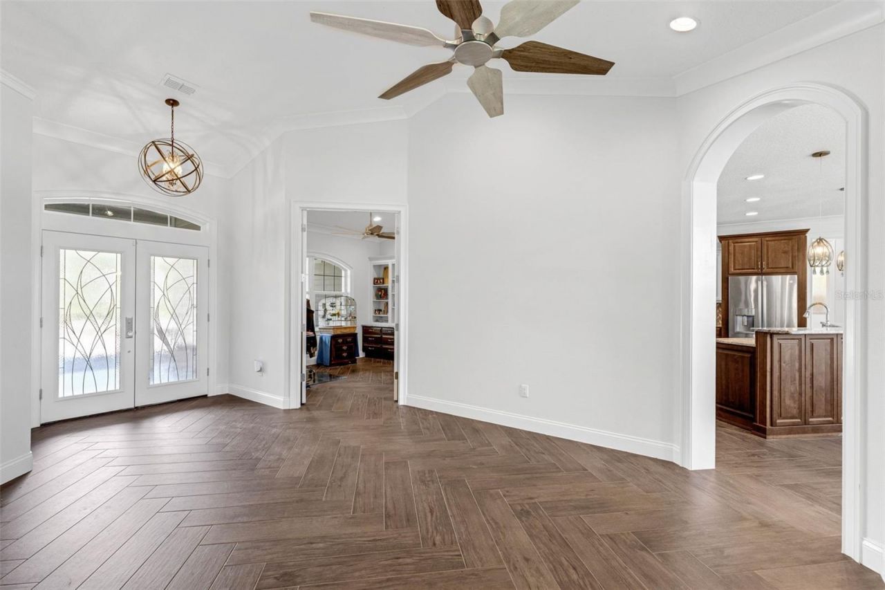 230 Fisher Run, Ocklawaha, FL 32179 Photo