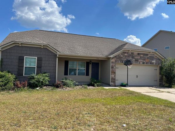 912 Dovefield Lane, Lexington, SC 29073