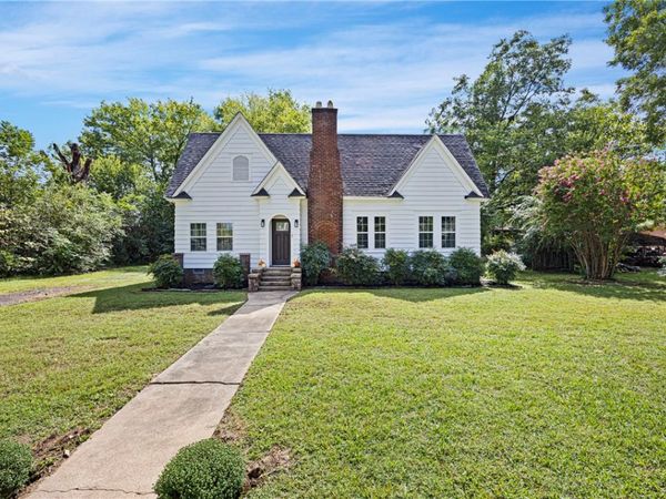 203 NW 1st Street, Atkins, AR 72823