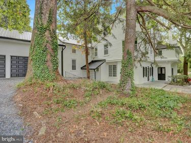 1 WYOMISSING HILLS BOULEVARD, READING, PA 19609