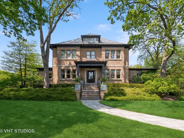 395 Greenleaf Avenue, Glencoe, IL 60022