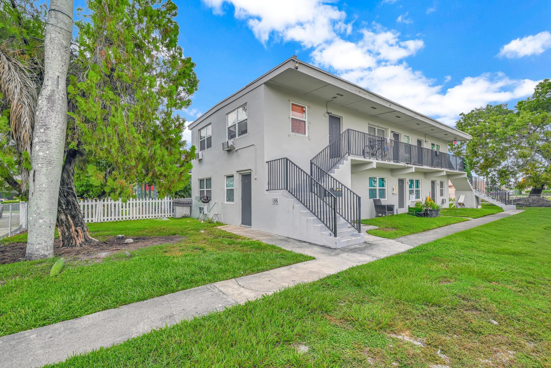 186 NW 1st Street, Homestead, FL 33030 Photo