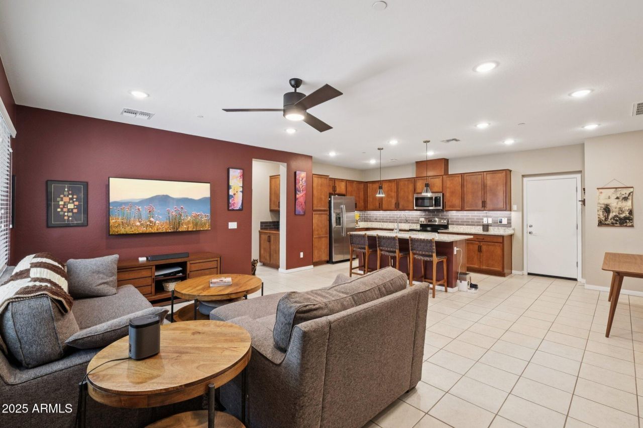 761 E Furness Drive, Unit 101, Gilbert, AZ 85297 Main Photo