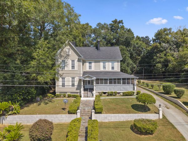 618 W Washington Street, Quincy, FL 32351