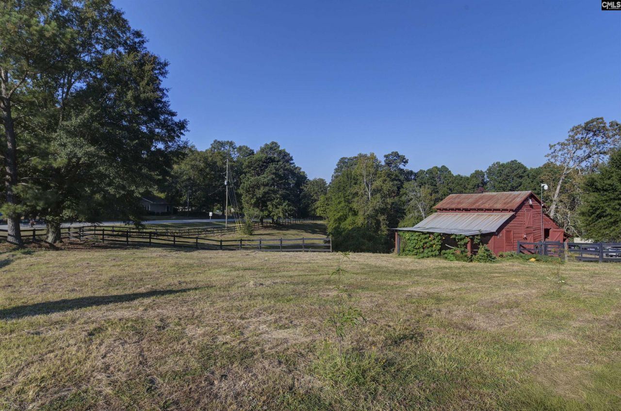 6009 Wescott Road Photo 6