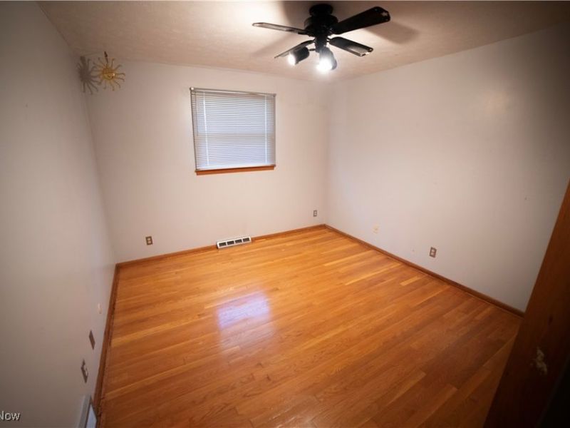 595 Jefferson Drive, Cleveland, OH 44143 Photo 13