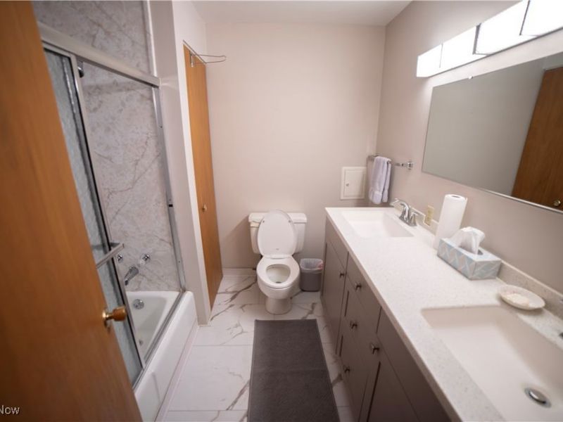 595 Jefferson Drive, Cleveland, OH 44143 Photo 19