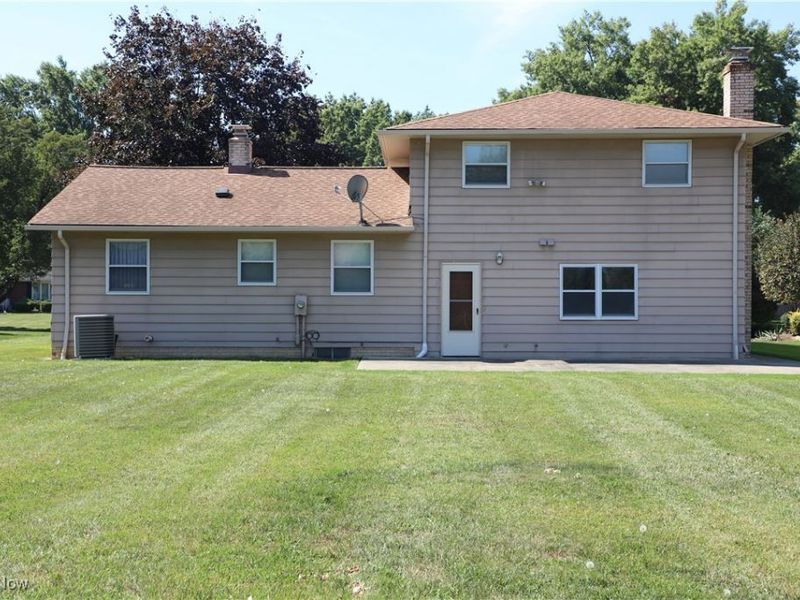 595 Jefferson Drive, Cleveland, OH 44143 Photo 29