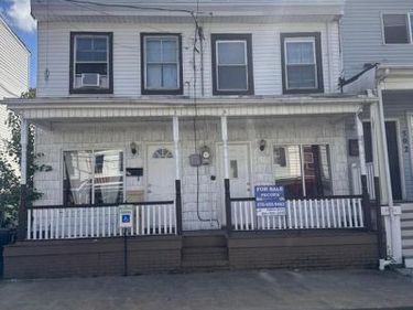 506 E MAHANOY STREET, MAHANOY CITY, PA 17948