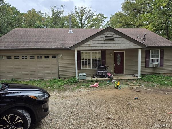 22645 Log Cabin Drive, Wright City, MO 63390