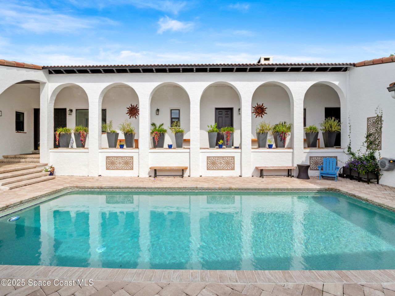 933 S Atlantic Avenue, Cocoa Beach, FL 32931 Photo