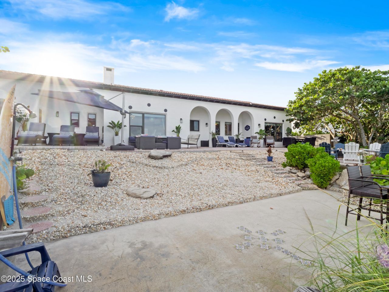 933 S Atlantic Avenue, Cocoa Beach, FL 32931 Photo