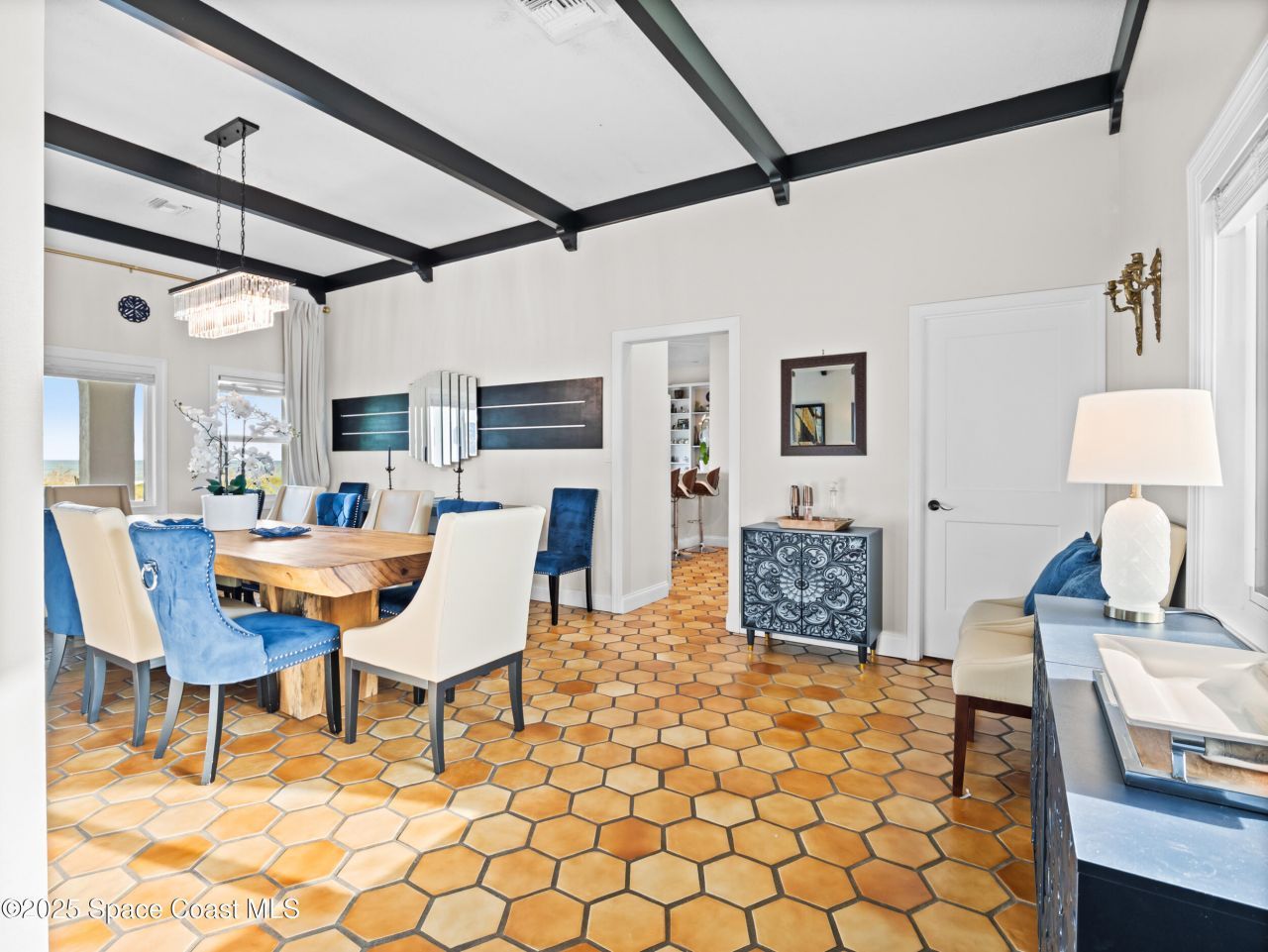 933 S Atlantic Avenue, Cocoa Beach, FL 32931 Photo