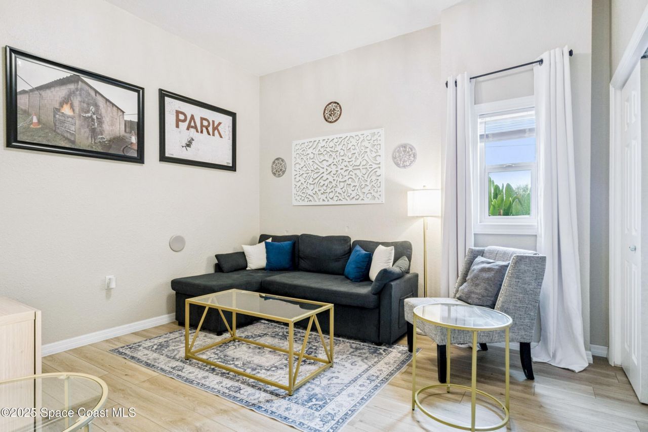 933 S Atlantic Avenue, Cocoa Beach, FL 32931 Photo