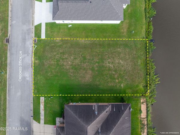 307 Crooked Stick Lane , Lafayette, LA 70506