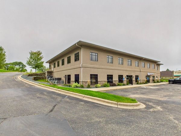 16372 Kenrick Avenue, Unit 100, Lakeville, MN 55044