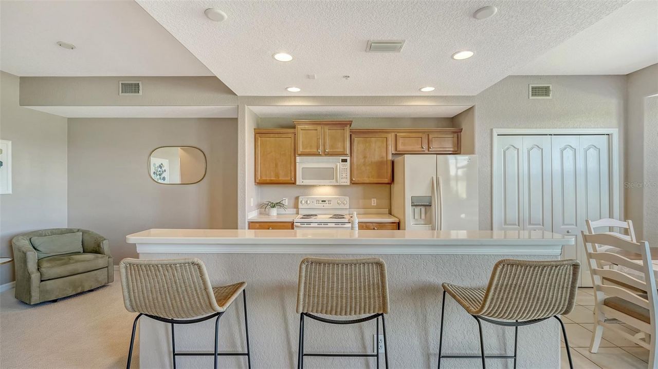 811 Fairwaycove Lane, Unit 107, Bradenton, FL 34212 Photo