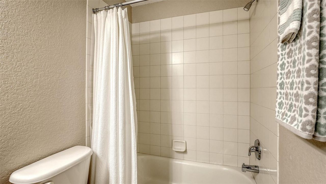 811 Fairwaycove Lane, Unit 107, Bradenton, FL 34212 Photo