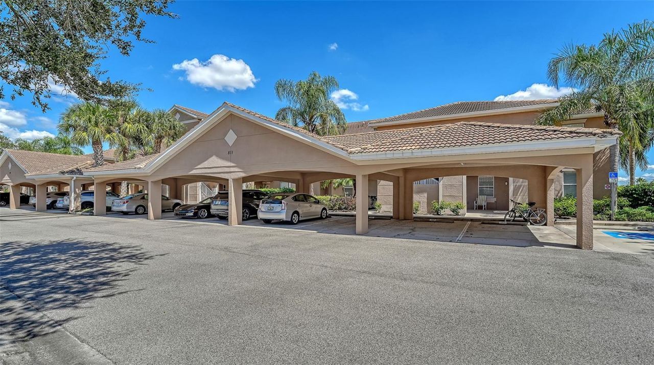 811 Fairwaycove Lane, Unit 107, Bradenton, FL 34212 Photo