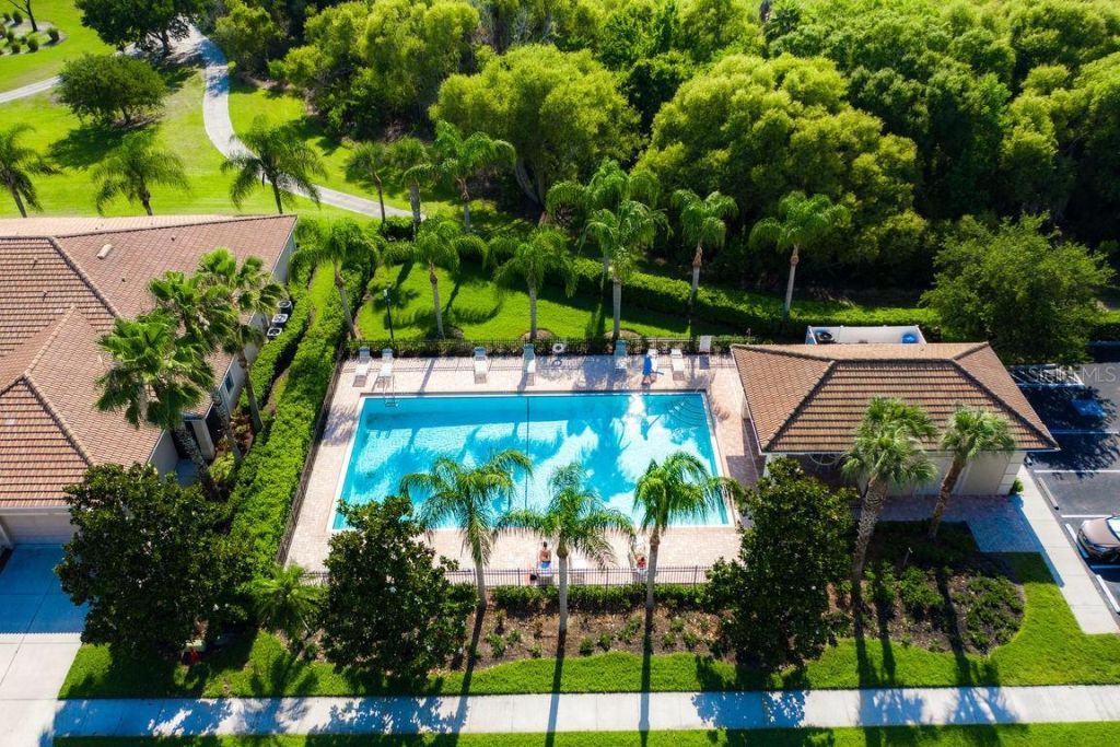 811 Fairwaycove Lane, Unit 107, Bradenton, FL 34212 Photo