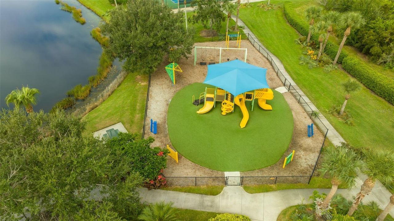 811 Fairwaycove Lane, Unit 107, Bradenton, FL 34212 Photo