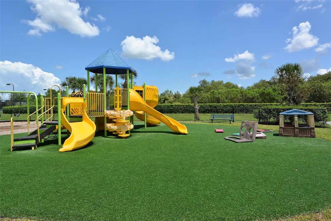 811 Fairwaycove Lane, Unit 107, Bradenton, FL 34212 Photo