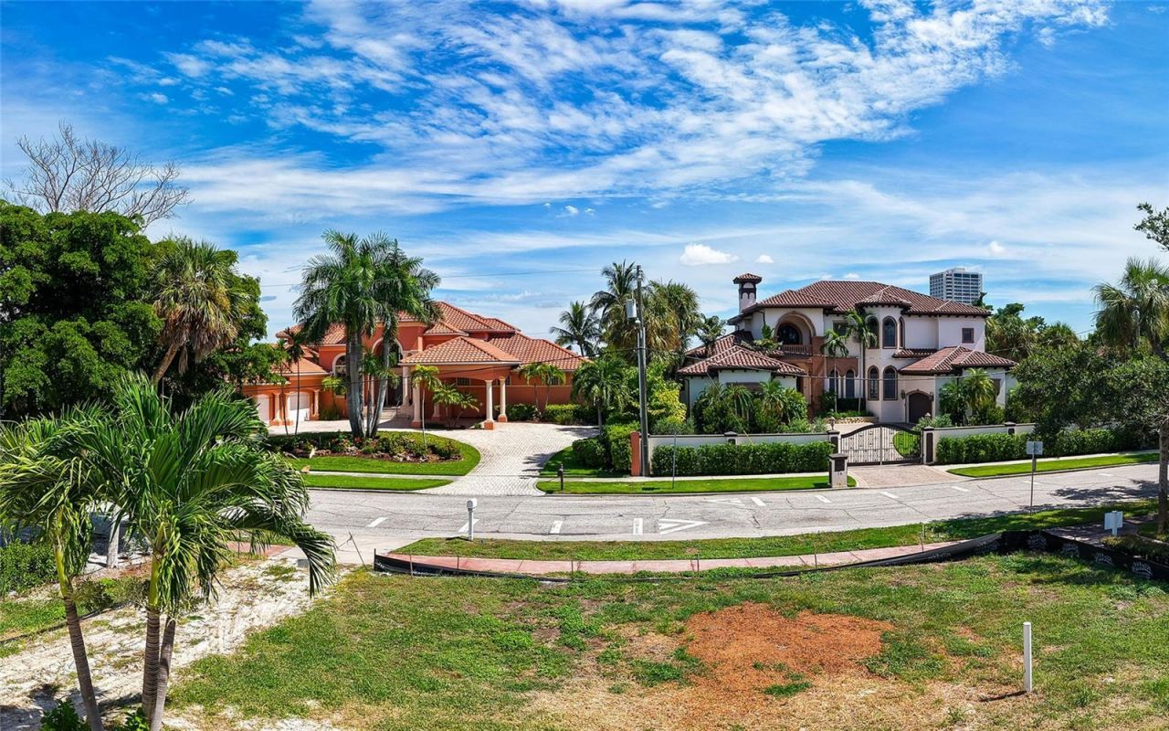 25 N Washington Drive, Sarasota, FL 34236 Photo