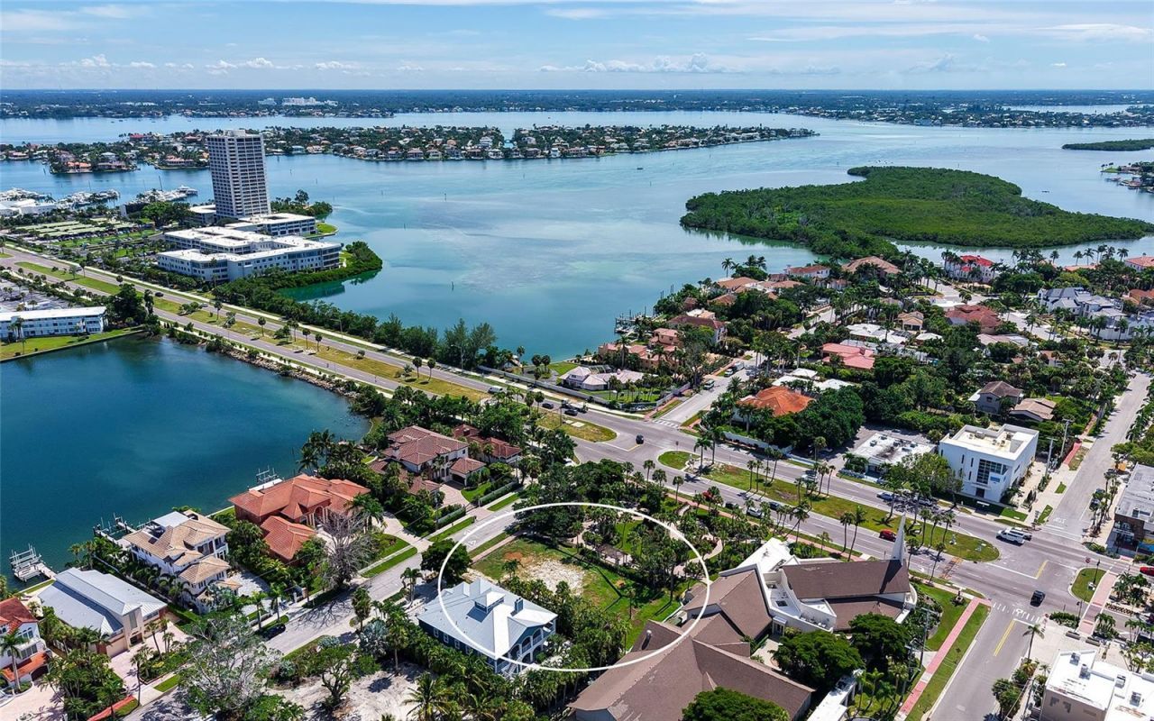 25 N Washington Drive, Sarasota, FL 34236 Photo