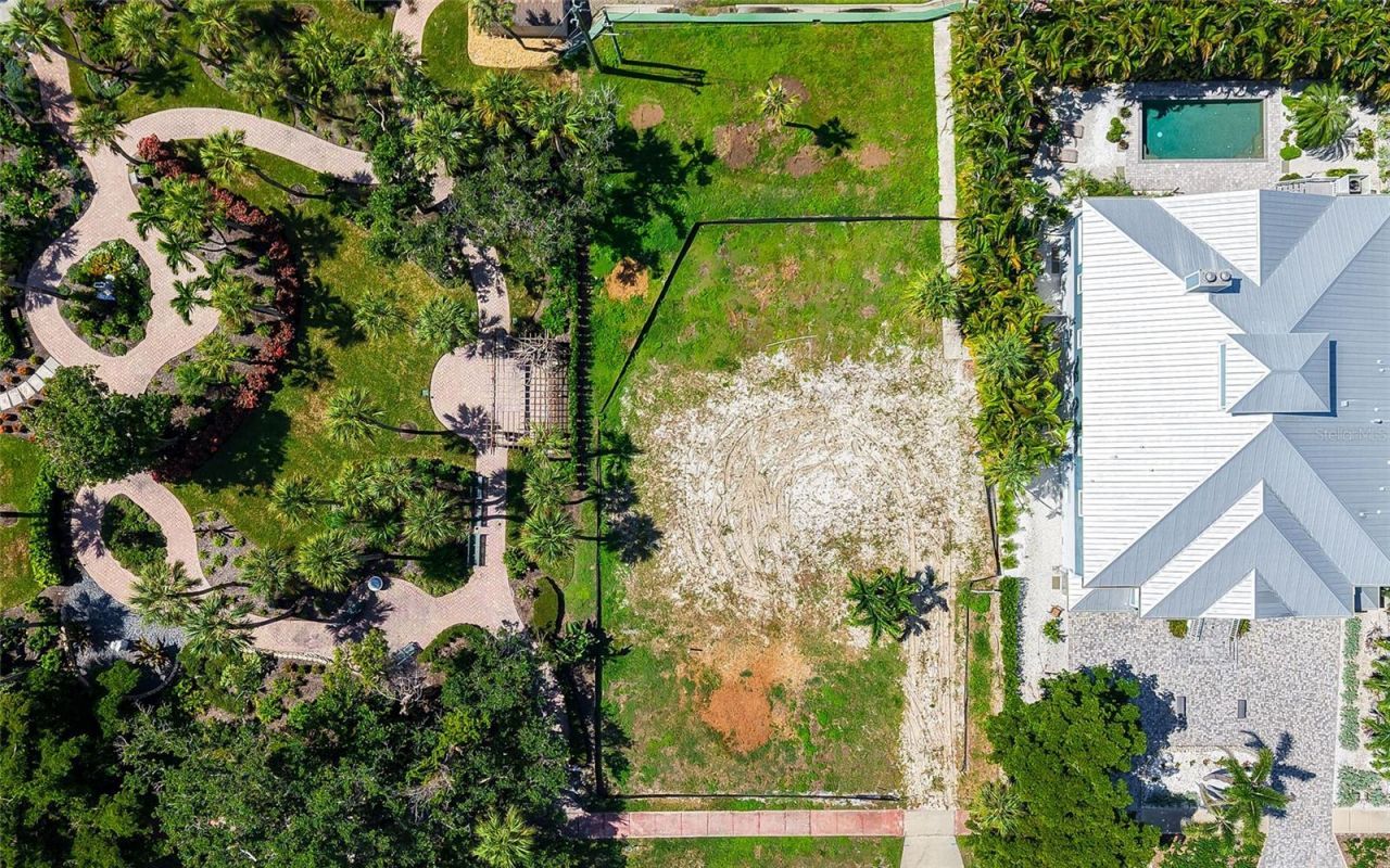 25 N Washington Drive, Sarasota, FL 34236 Photo