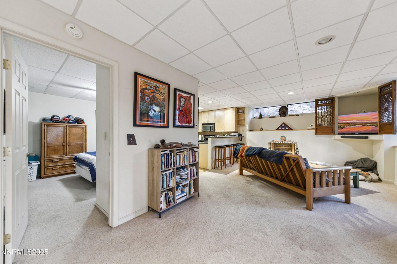 349 Maryanne Drive, Stateline, NV 89449 Photo