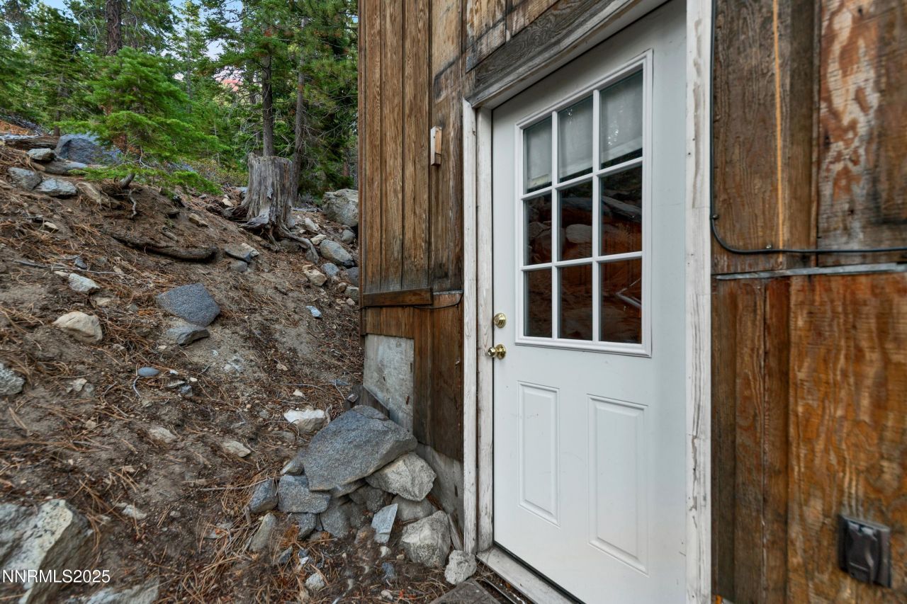 349 Maryanne Drive, Stateline, NV 89449 Photo