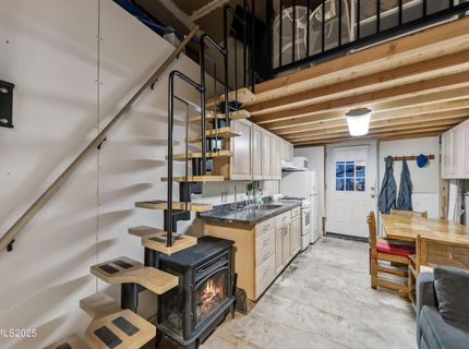 349 Maryanne Drive, Stateline, NV 89449 Photo