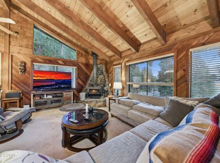 349 Maryanne Drive, Stateline, NV 89449 Photo