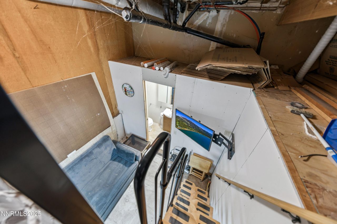 349 Maryanne Drive, Stateline, NV 89449 Photo