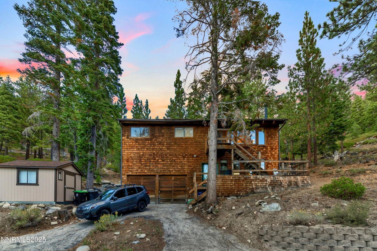 349 Maryanne Drive, Stateline, NV 89449 Photo