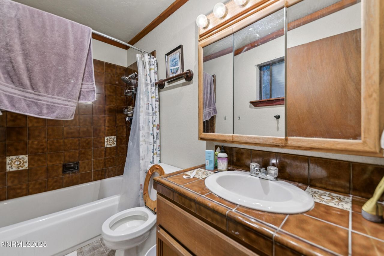 349 Maryanne Drive, Stateline, NV 89449 Photo