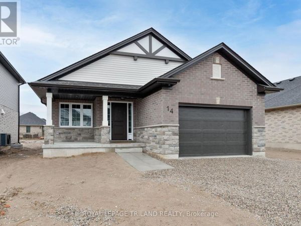 14 HARROW Lane, St. Thomas, ON N5R0P3