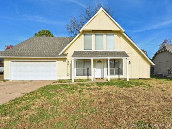 4208 W Urbana Street, Broken Arrow, OK 74012