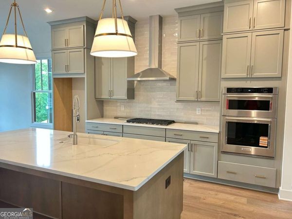 1917 Repose Drive, Chamblee, GA 30341