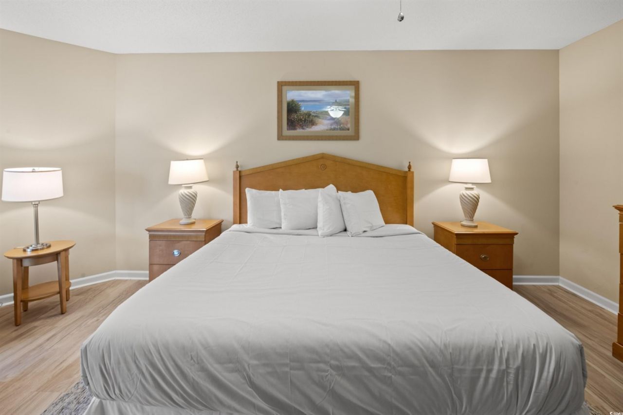 9994 Beach Club Dr. Photo 12