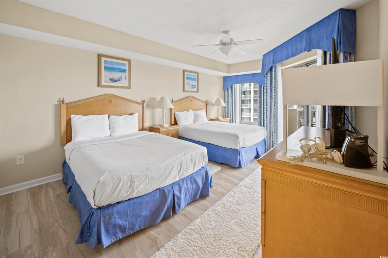 9994 Beach Club Dr. Photo 15