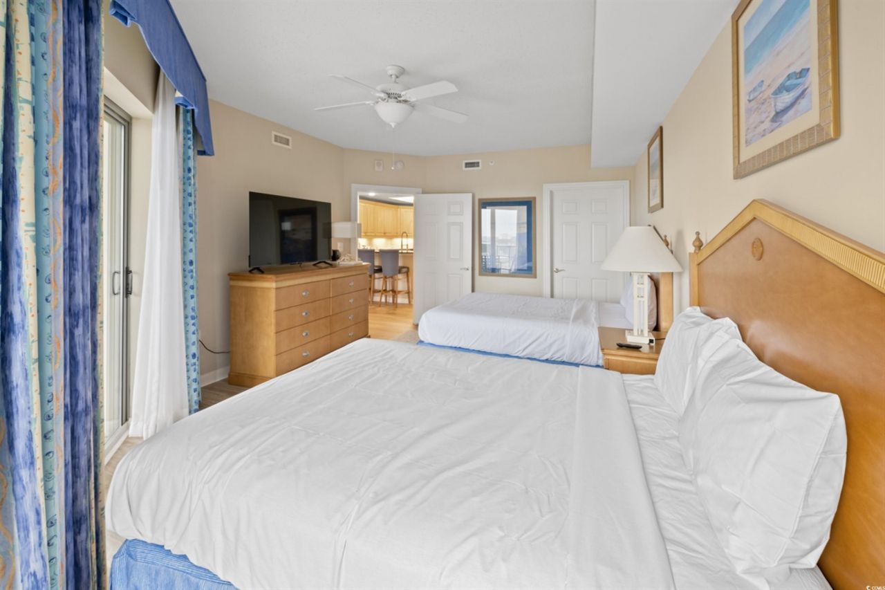 9994 Beach Club Dr. Photo 18