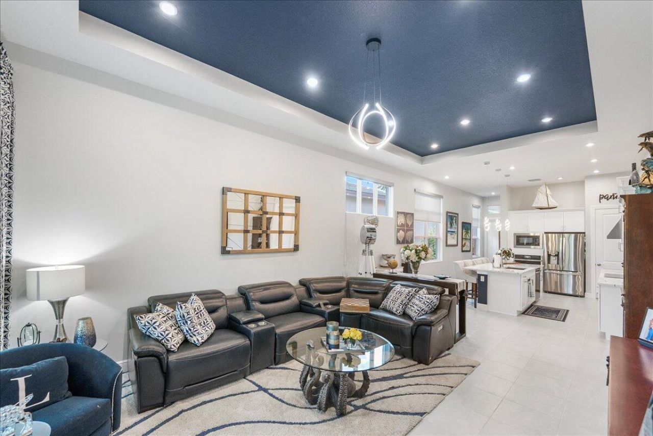 152 SE Via Tirso, Port Saint Lucie, FL 34952 Photo